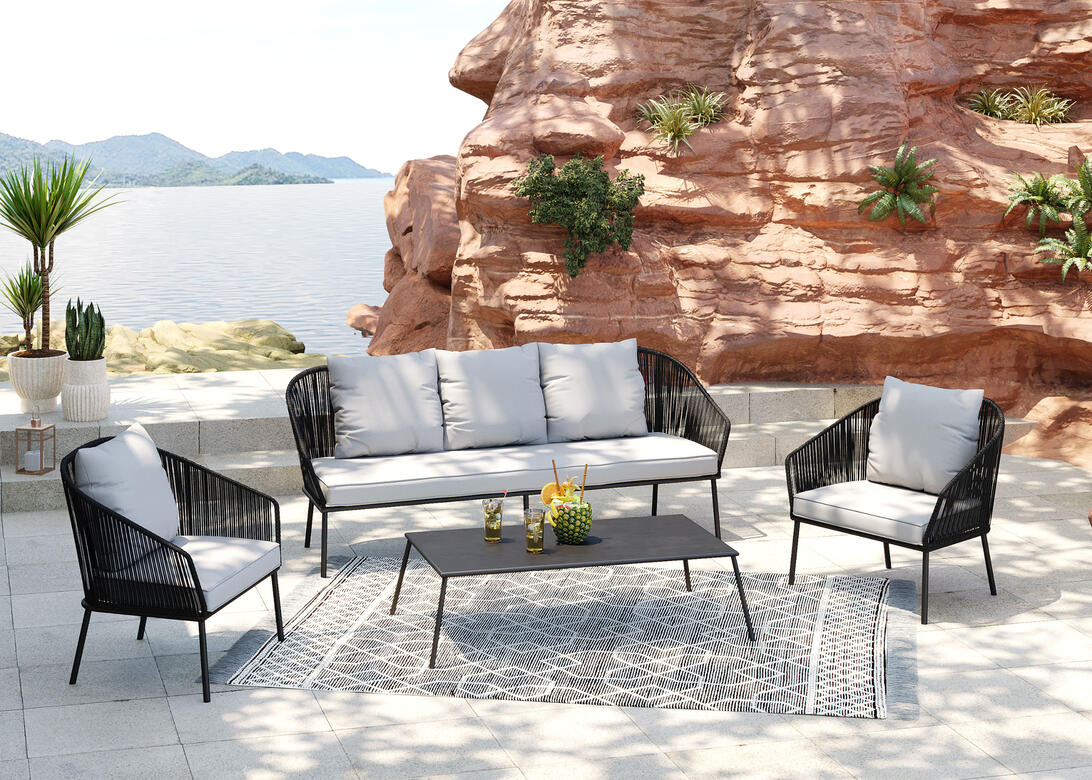 Outdoor Rendering Lifestyle